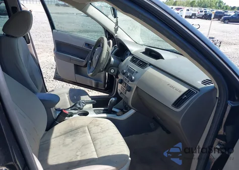 2011 Ford Focus Se z USA, uszkodzony, nr VIN 1FAHP3FNXBW129629